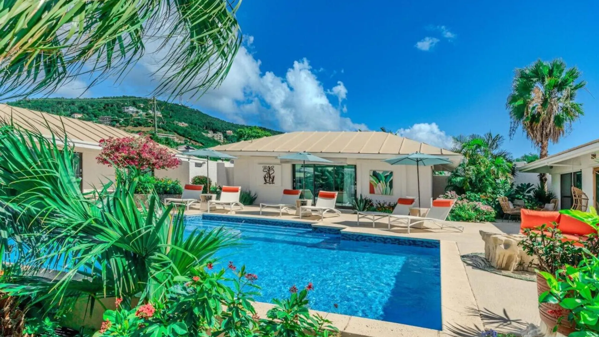 Royal Villa With A Huge Swimming Pool Cowell Battery 0*,