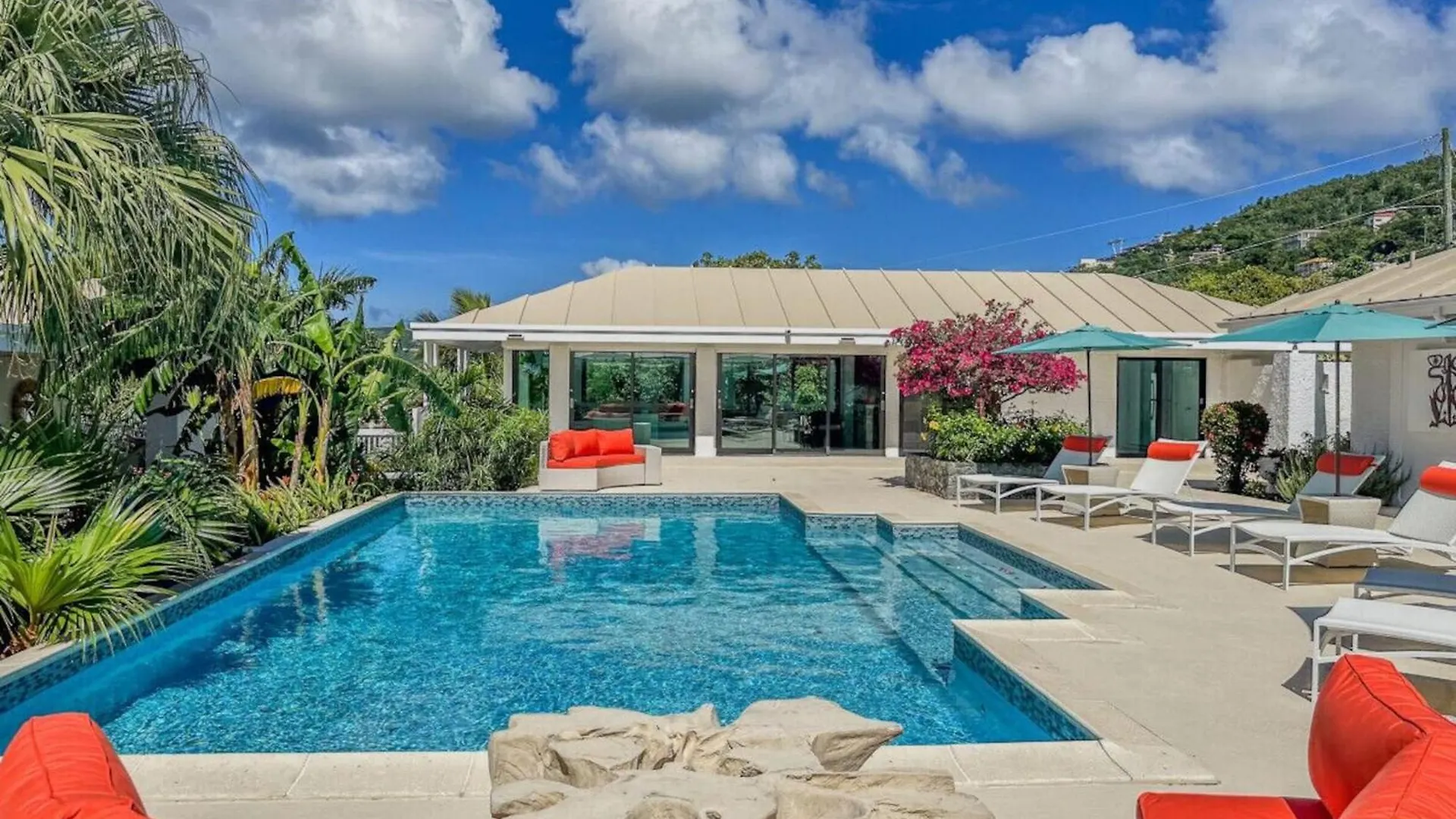 Holiday home Royal Villa With A Huge Swimming Pool Cowell Battery United States Virgin Islands
