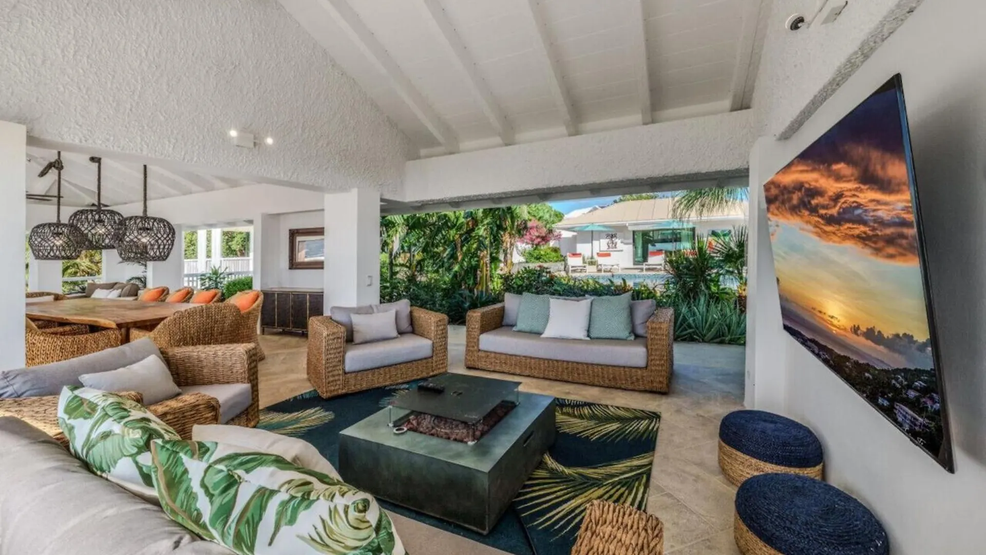 Holiday home Royal Villa With A Huge Swimming Pool Cowell Battery